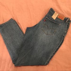 Levi’s 711 Plus Size Skinny Jeans